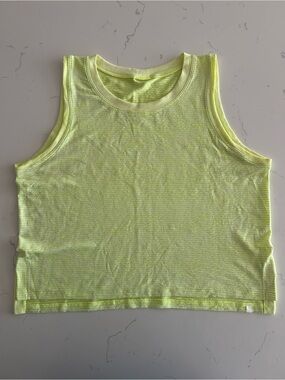 lululemon train to be tank